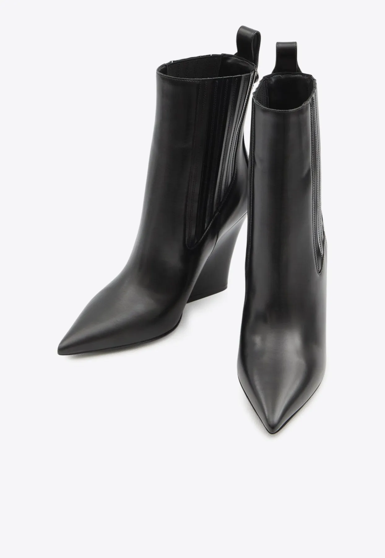 105 VLogo Lockette Leather Booties