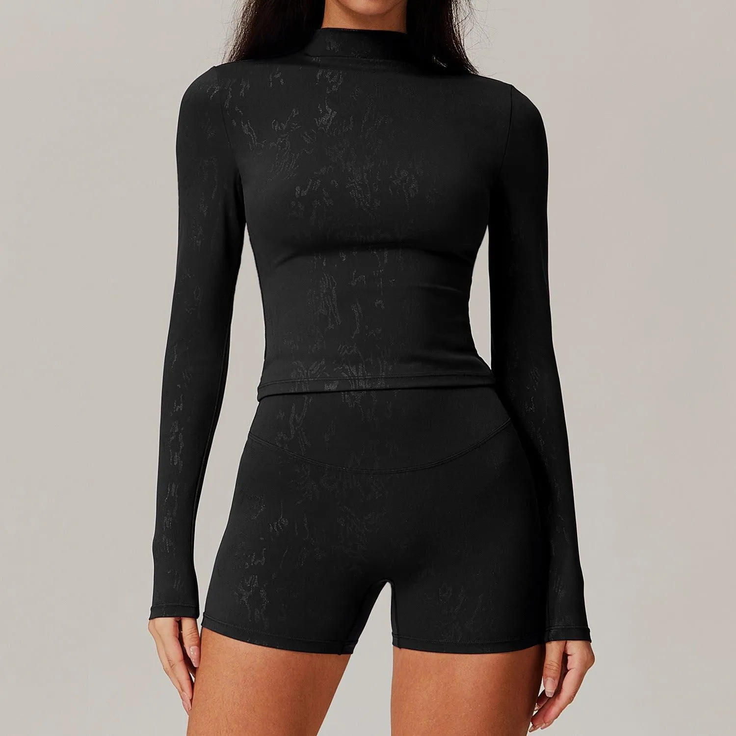 Bronzing Yoga Top Long sleeved Top – Stylish Activewear for Fitness and Beyond