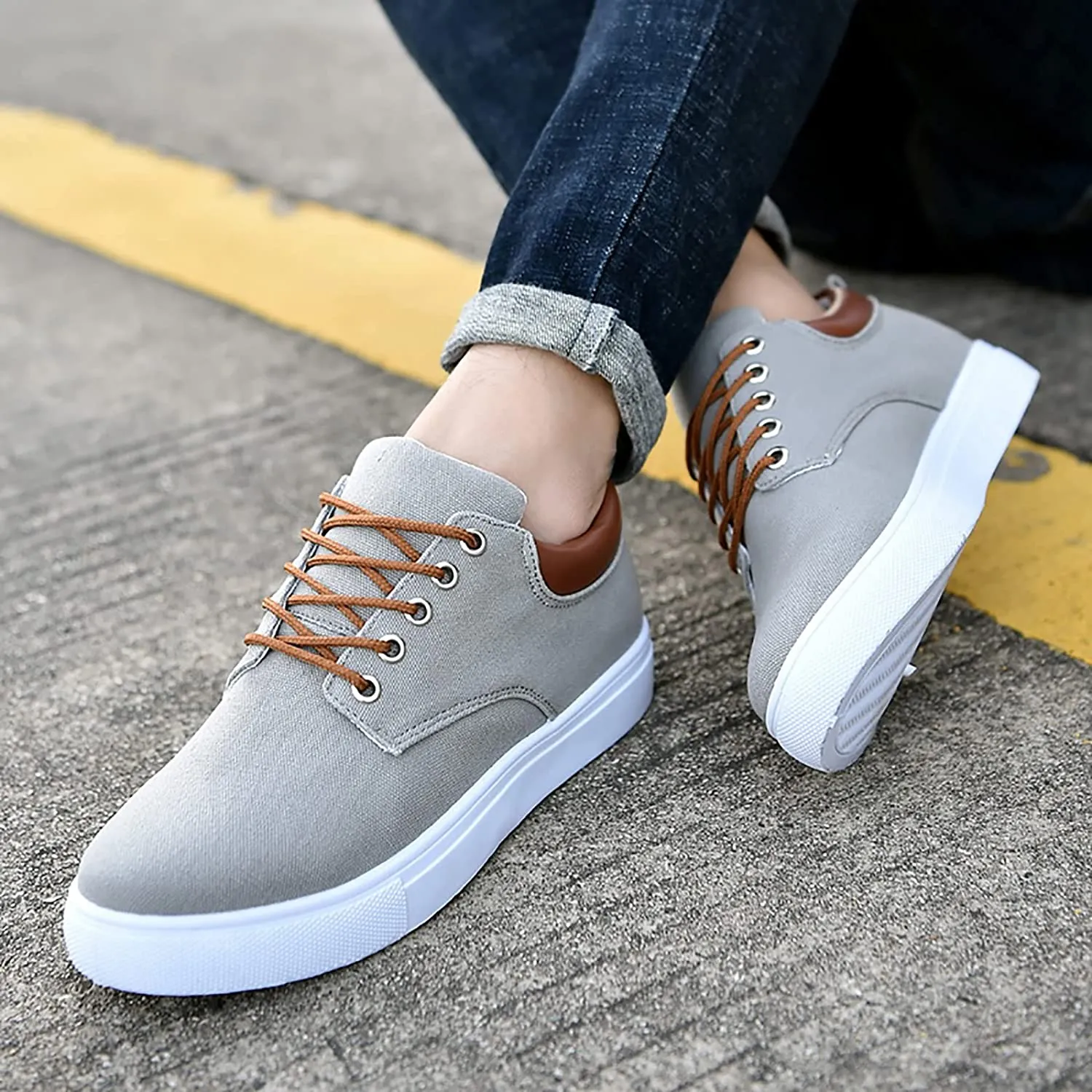 Danny  Canvas Sneakers