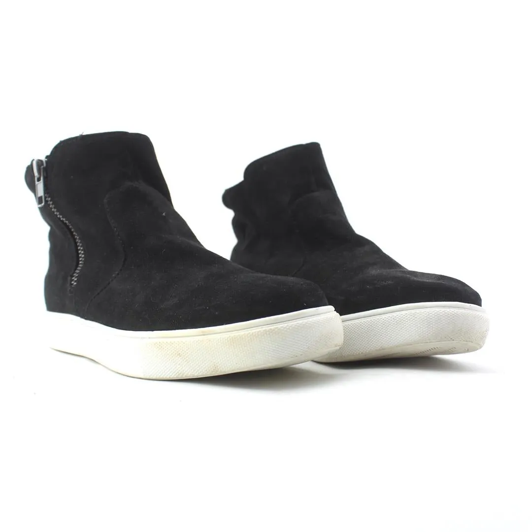 IZOD  MILA MEMORY FOAM