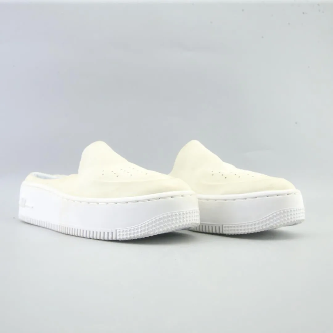 NIKE AIR FORCE 1 LOVER