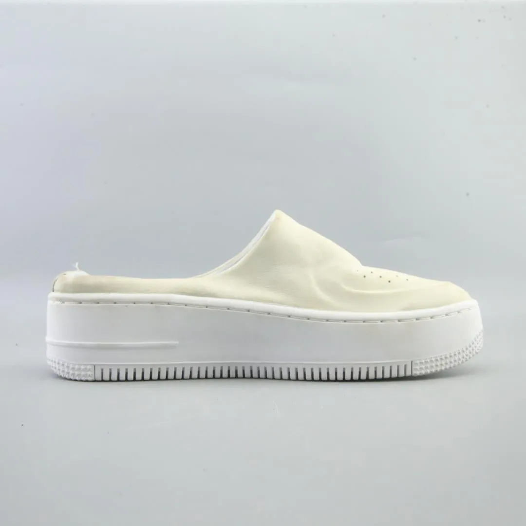 NIKE AIR FORCE 1 LOVER