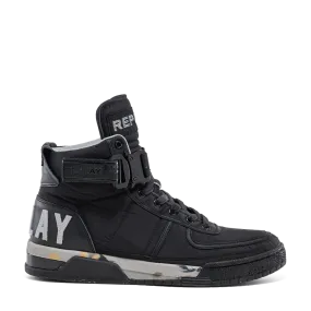 Notorius Sneakers in Black