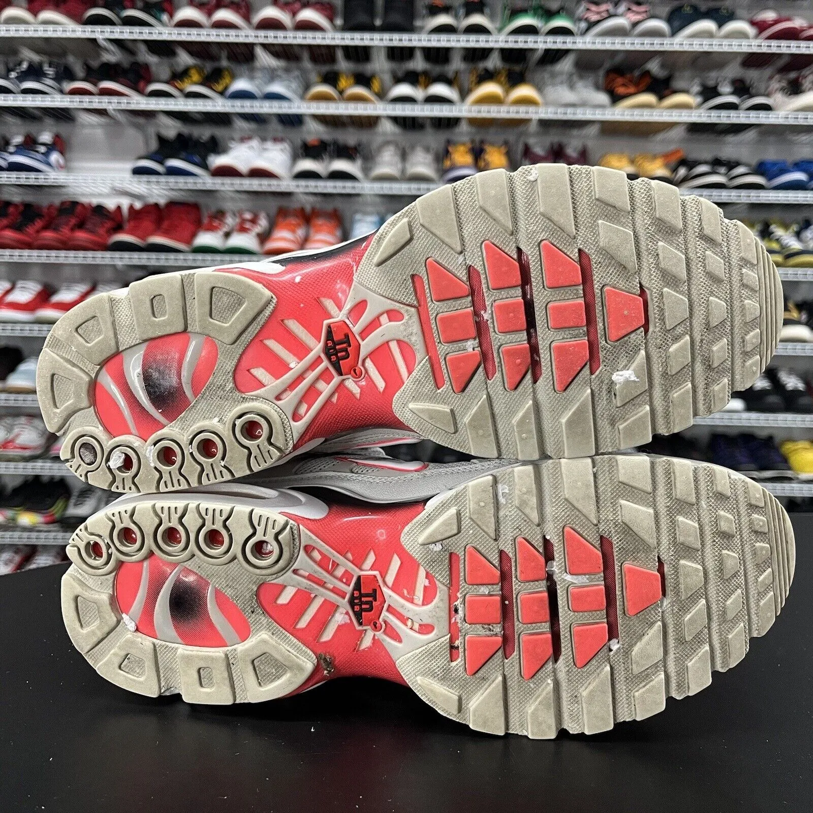Rare Nike Air Max Plus Light Bone 852630-030 Men's Size 10.5